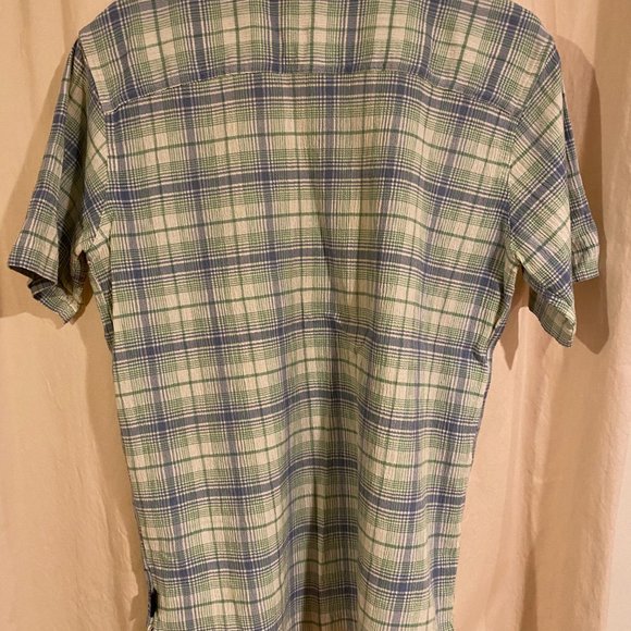 Patagonia Organic Cotton Button Down - Picture 3 of 5
